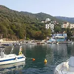 Apartmán Antonys Sea View Ii *